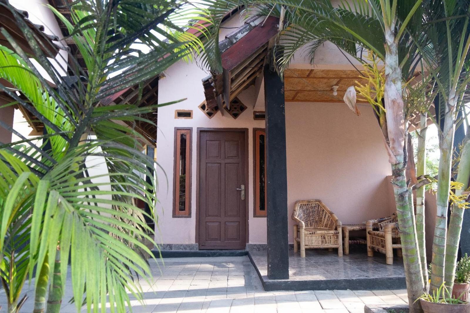Ramdan Homestay Kuta  Eksteriør billede